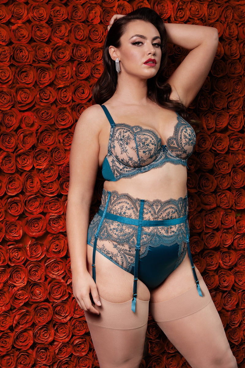 Severine Shady Spruce Suspender Curve
