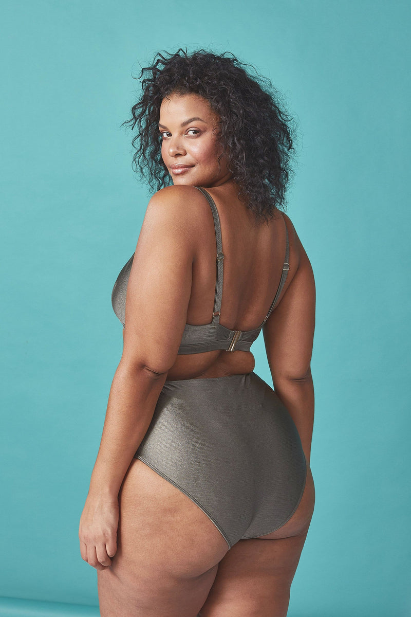 Wolf & Whistle Curve HW brief