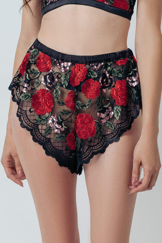 Black Wild Roses Short