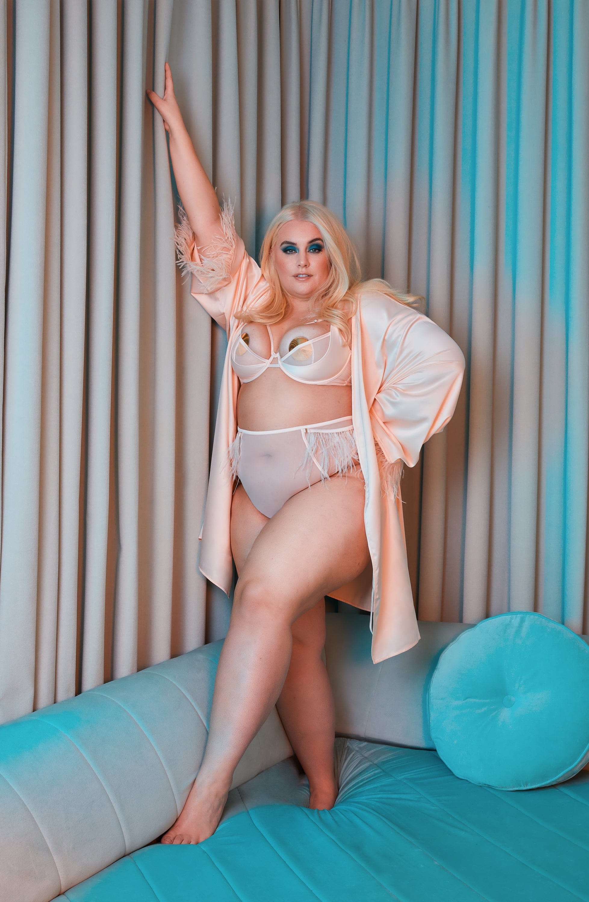 Phoenix Blush Mesh And Satin Feather Bra