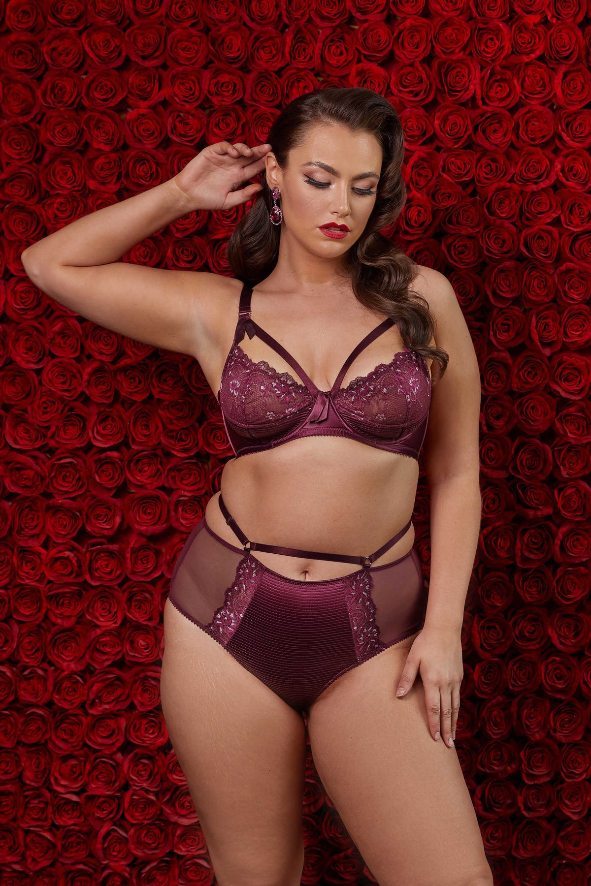 Plus Size Bras and Lingerie, Madame Pirie
